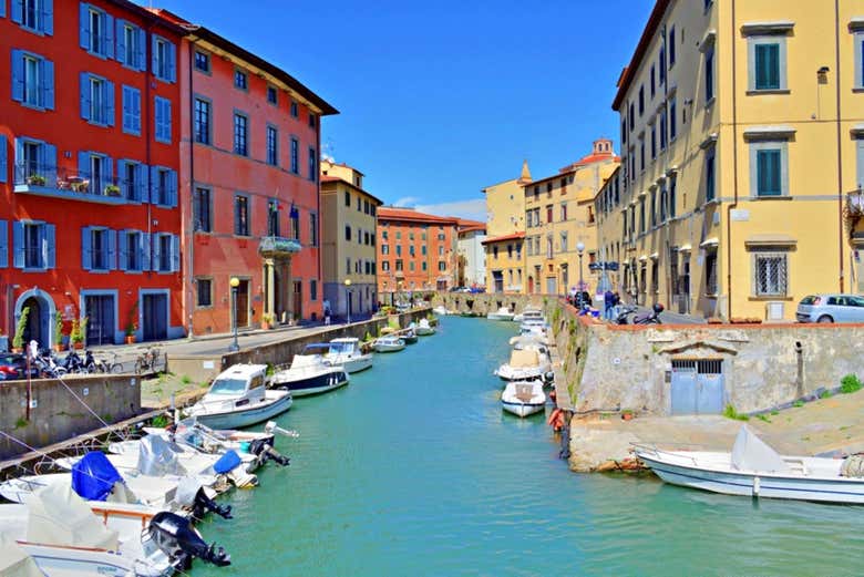 Los coloridos edificios de Livorno