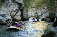 Rafting nelle gole del Lao