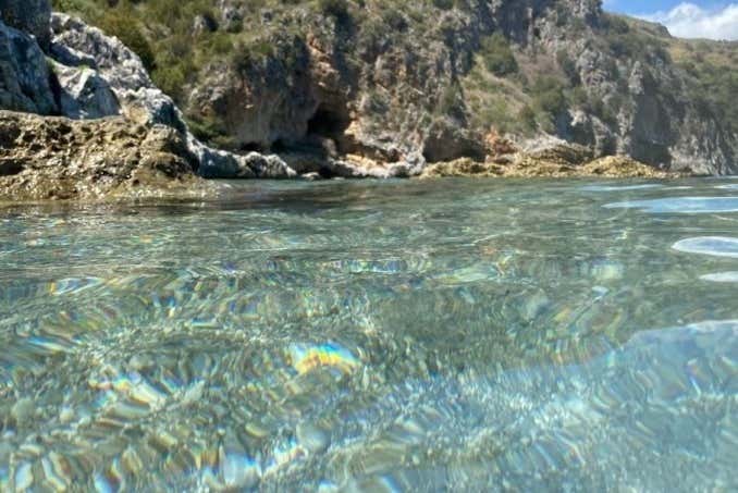 Eaux cristallines de la mer Tyrrhénienne