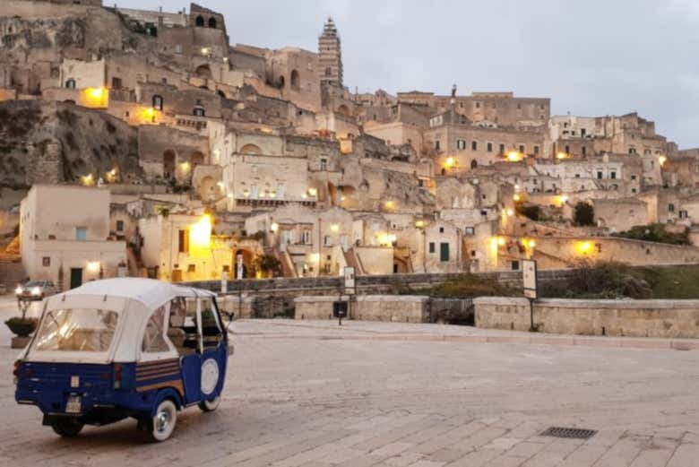 Ape Calessino nel centro di Matera