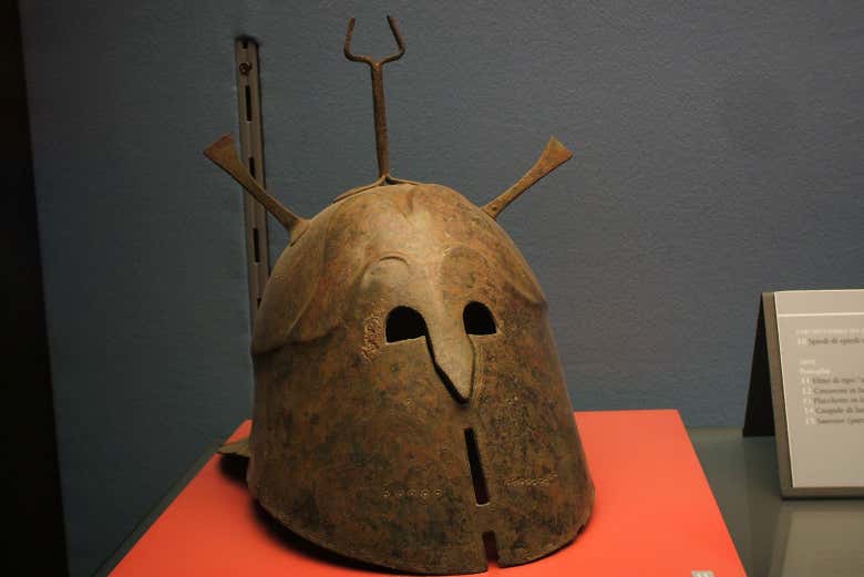 Elmo del Museo archeologico di Melfi