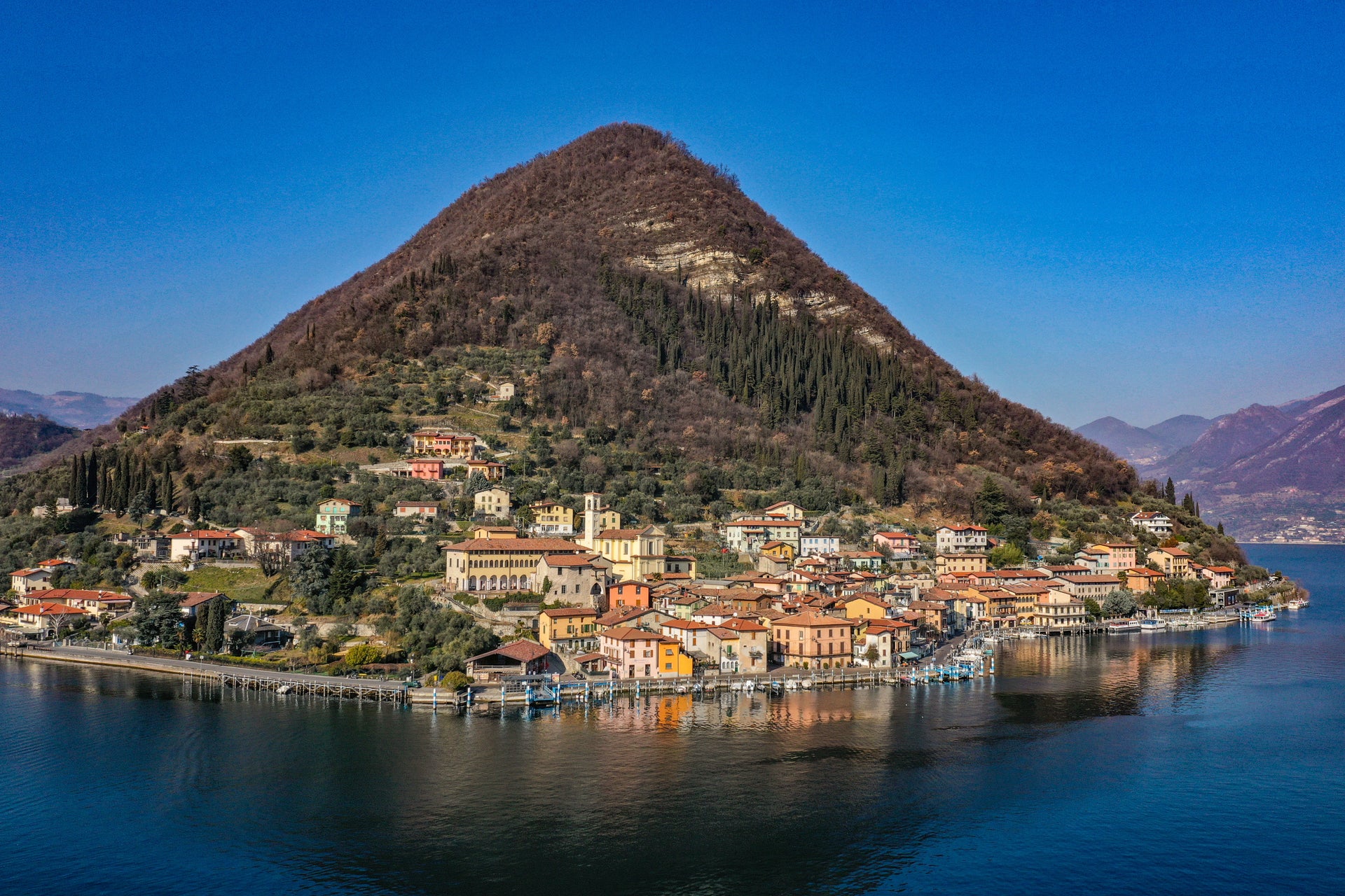 Bergamo and Lake Iseo Excursion