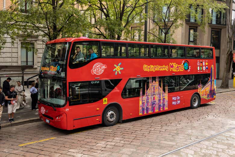El autobús turístico de Milán