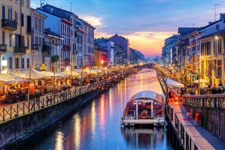 Canales de Navigli al atardecer