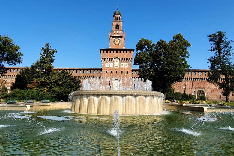 Fontaines devant le château Sforzesco
