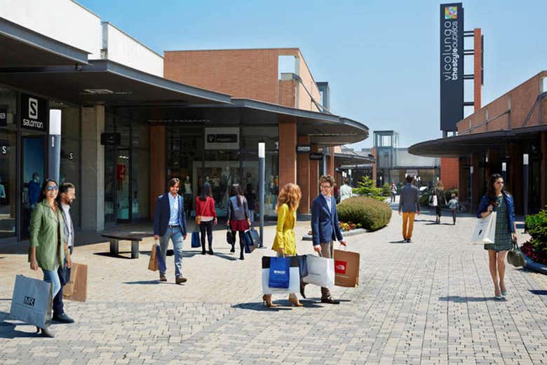 Shopping dans les outlets de Vicolungo