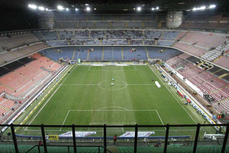 Interior del estadio de San Siro