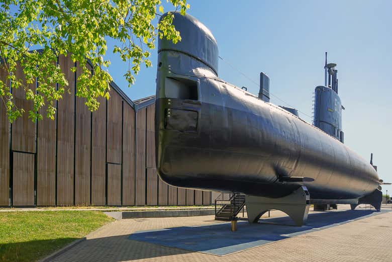 Toti Submarine