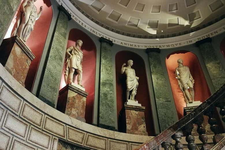 Sculptures in the Pinacoteca Ambrosiana