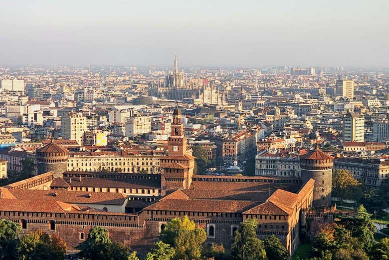 El Castillo Sforzesco desde la Torre Branca