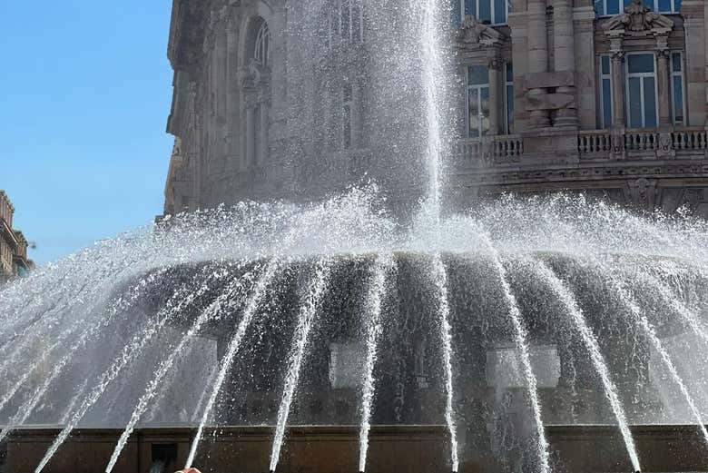 Una de las fuentes del centro de Génova