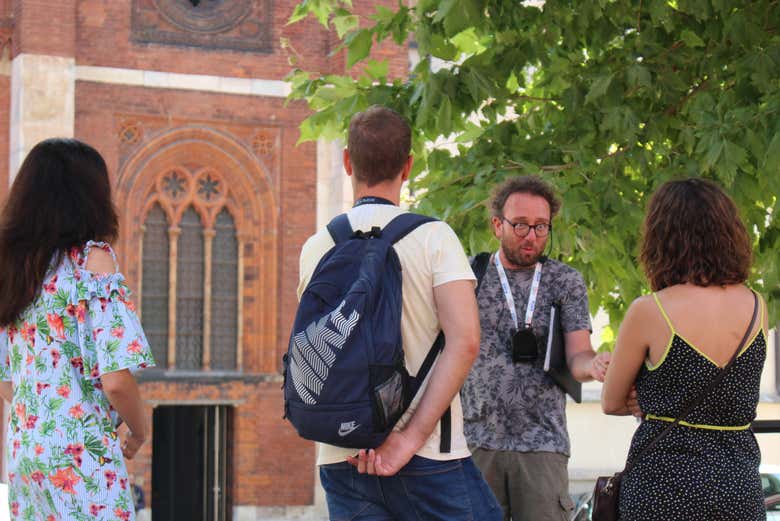 Enjoy this free walking art tour of Milan