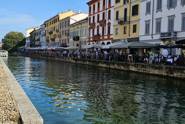 Ribera de uno de los canales de Navigli