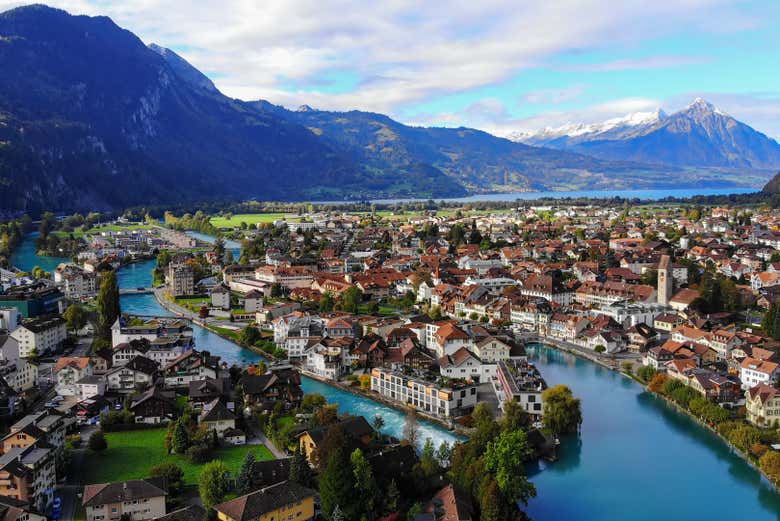 Panorámica de Interlaken, en los Alpes suizos