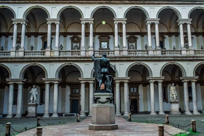 Le patio intérieur de la pinacothèque 