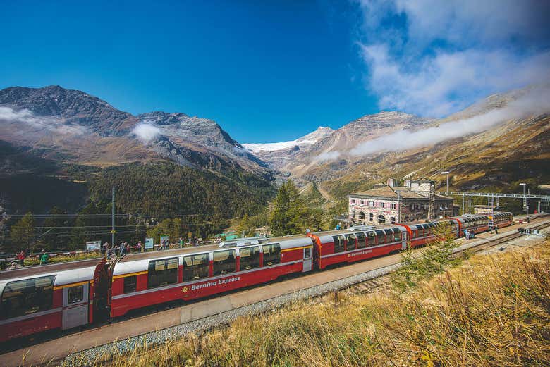 Travel on the Bernina Express