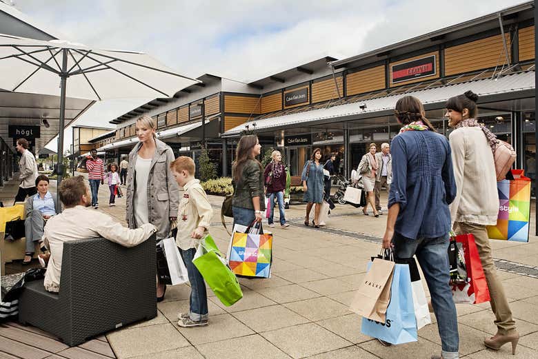 Shopping dans le Vicolungo The Style Outlets