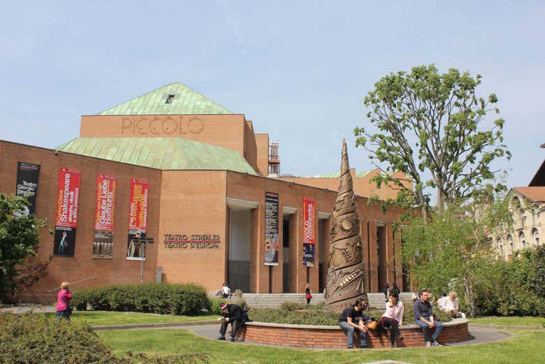 Learn about the iconic shows at Piccolo Teatro Strehler