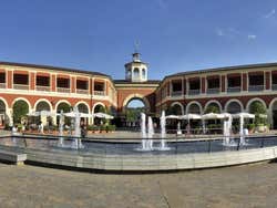 Serravalle Outlet Designer