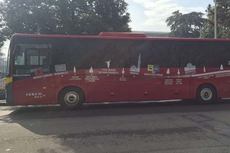 Bus entre Modène et Maranello
