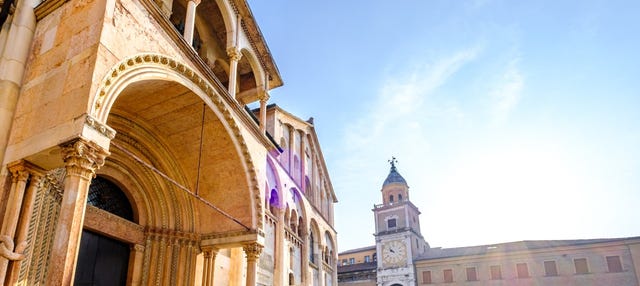 Tour di Modena + Visita di una cantina di aceto balsamico