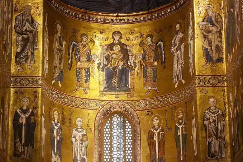 Admirez les incroyables mosaïques du monument