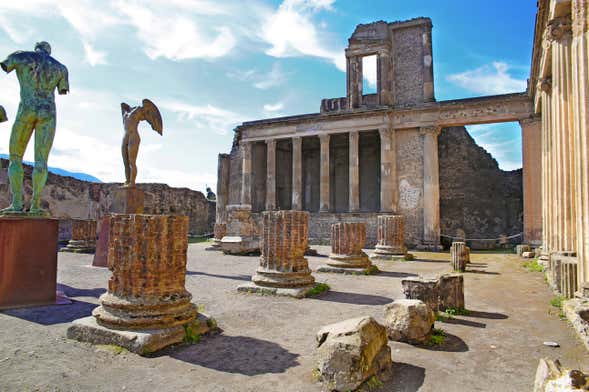 Excursión a Pompeya