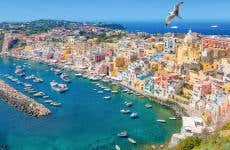 Escursione a Procida in barca