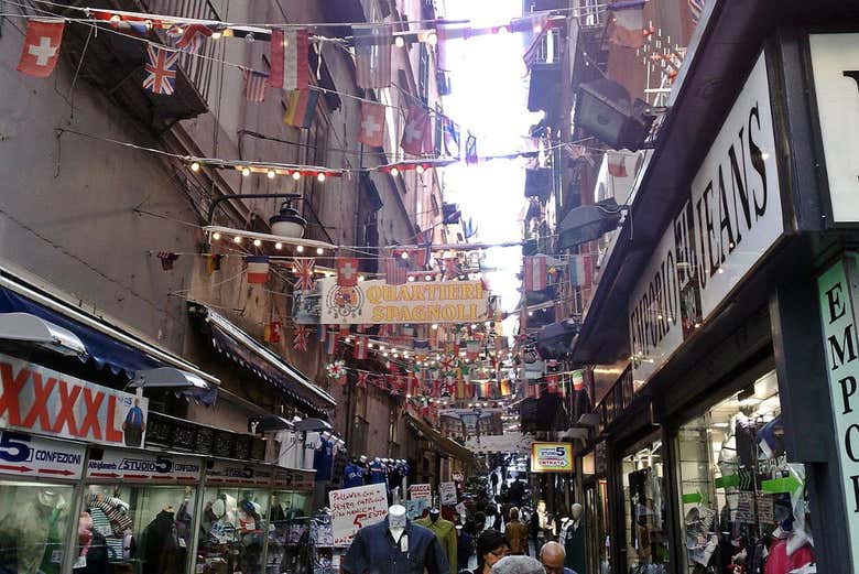 Calle Toledo, en el barrio español de Nápoles
