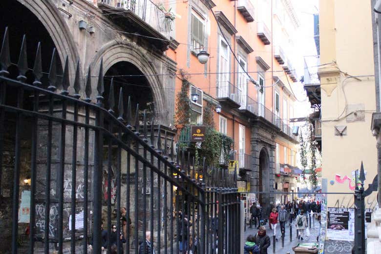 Recorriendo las calles de Nápoles