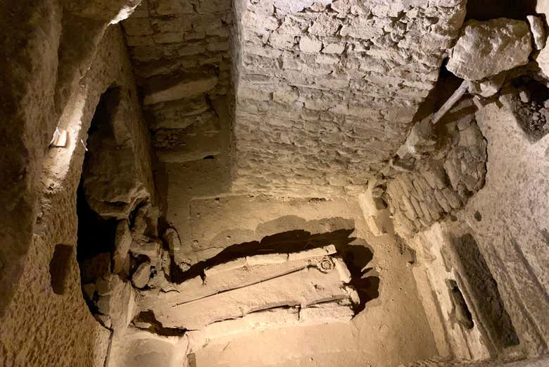 Una sala delle Catacombe di San Gennaro