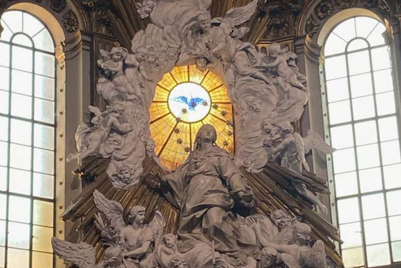 Interior de la Catedral de Nápoles