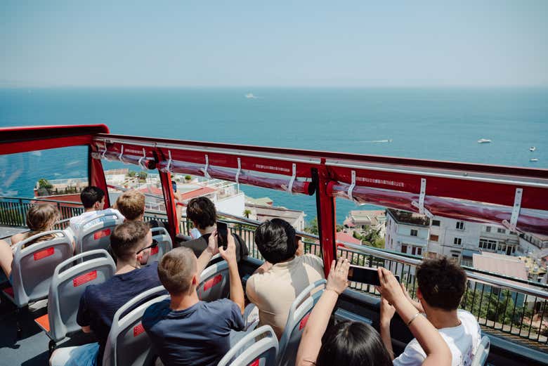 Contemplando la bahía de Nápoles