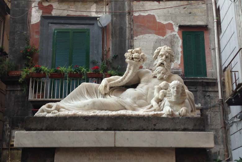 Sculptures dans les rues de Naples
