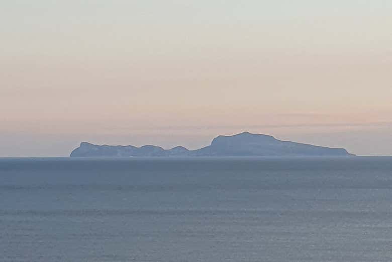 la isla de Capri al atardecer