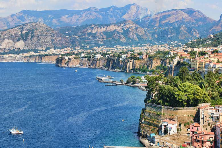Paisagens da baía de Sorrento