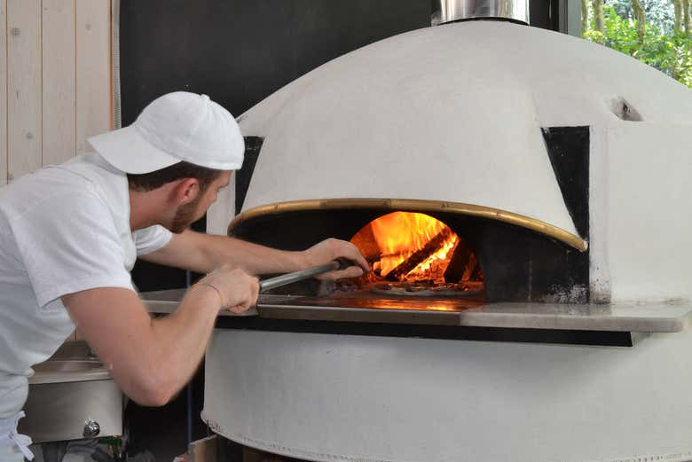 Pizzeria nel centro di Napoli