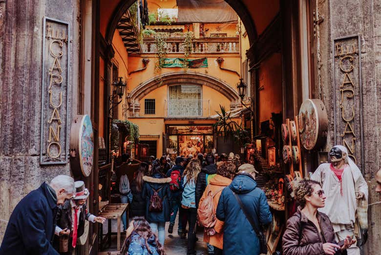 Via San Gregorio Armeno