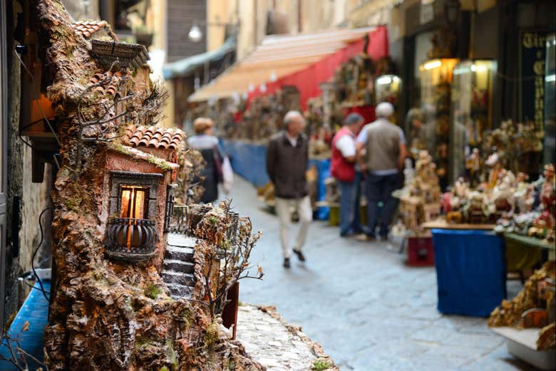 Vous découvrirez la magie de Noël à Naples !