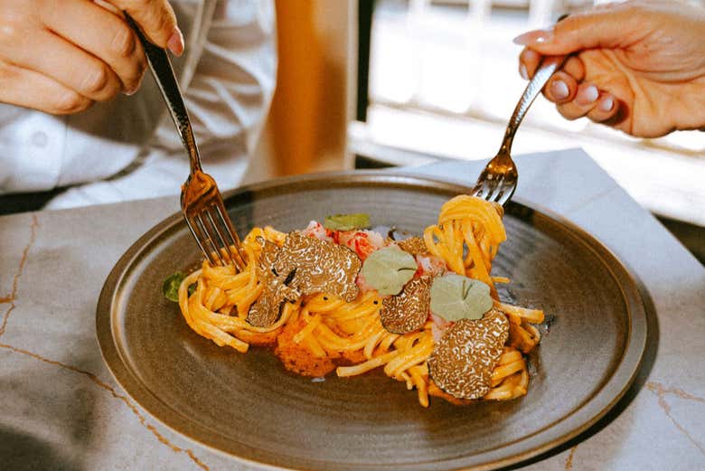 Enjoy an authentic Neapolitan dinner