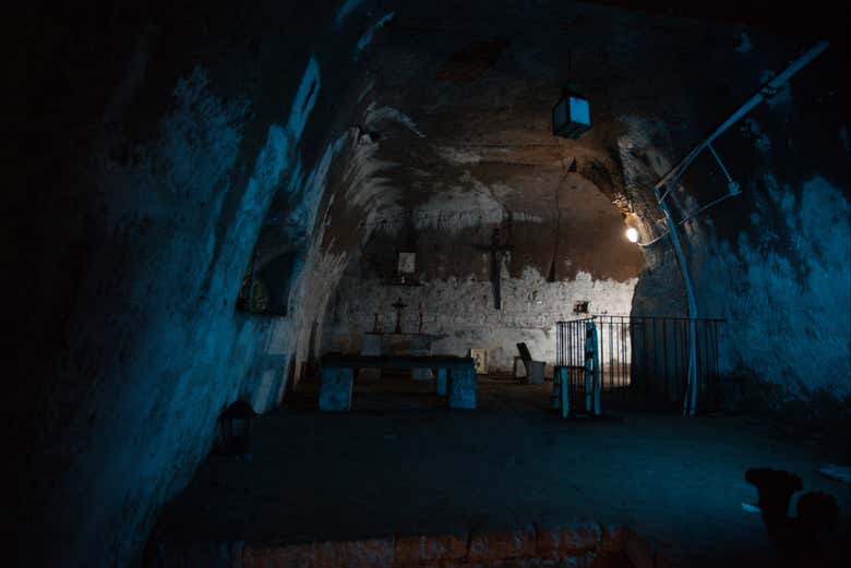 Una cappella nella metropolitana di Napoli