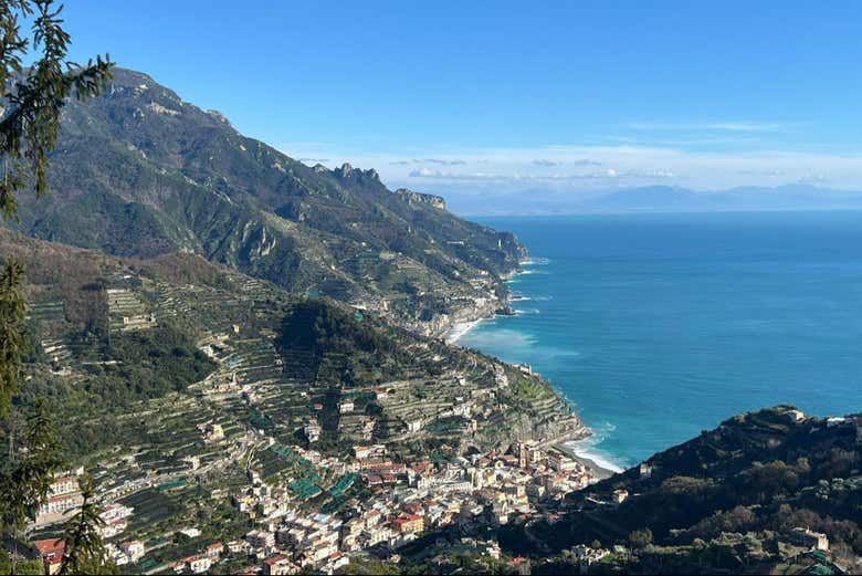 Bella vista de la Costa Amalfitana