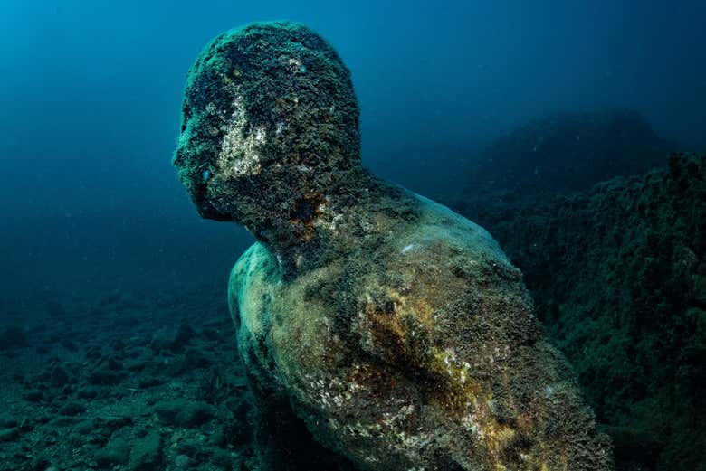 Sculpture d'un homme