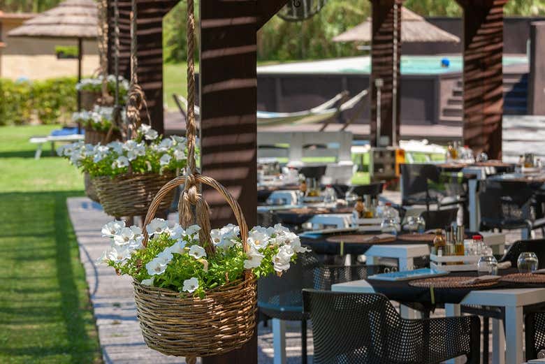 Terrasse des Thermes d'Agnano
