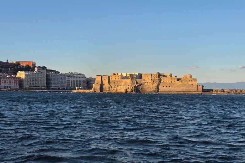 Vistas del Castillo dell'Ovo