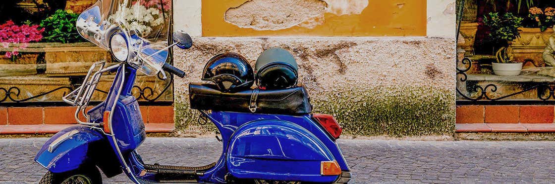Getting around Naples