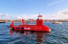 Paseo en semisubmarino por el Parque Arqueológico Sumergido de Baia