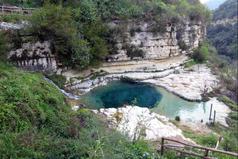 Piscinas naturales en el valle del Carosello
