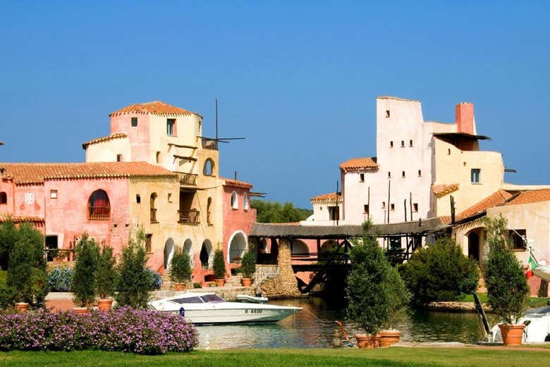 Un des petits villages colorés de la Sardaigne