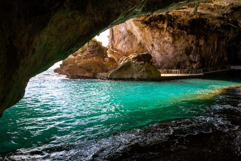 La grotte de Bue Marino